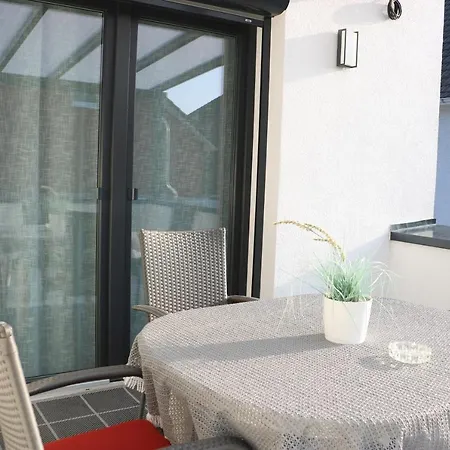 Inn In Near The Airport/fair *